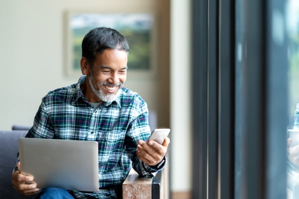 Man using smartphone